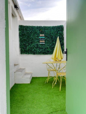 Studio avec jardinet